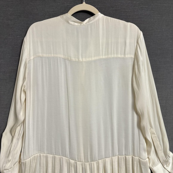 Banana Republic Dress S Cream Pleated Drop Waist Silky Lightweight Minimalist - Picture 6 of 12